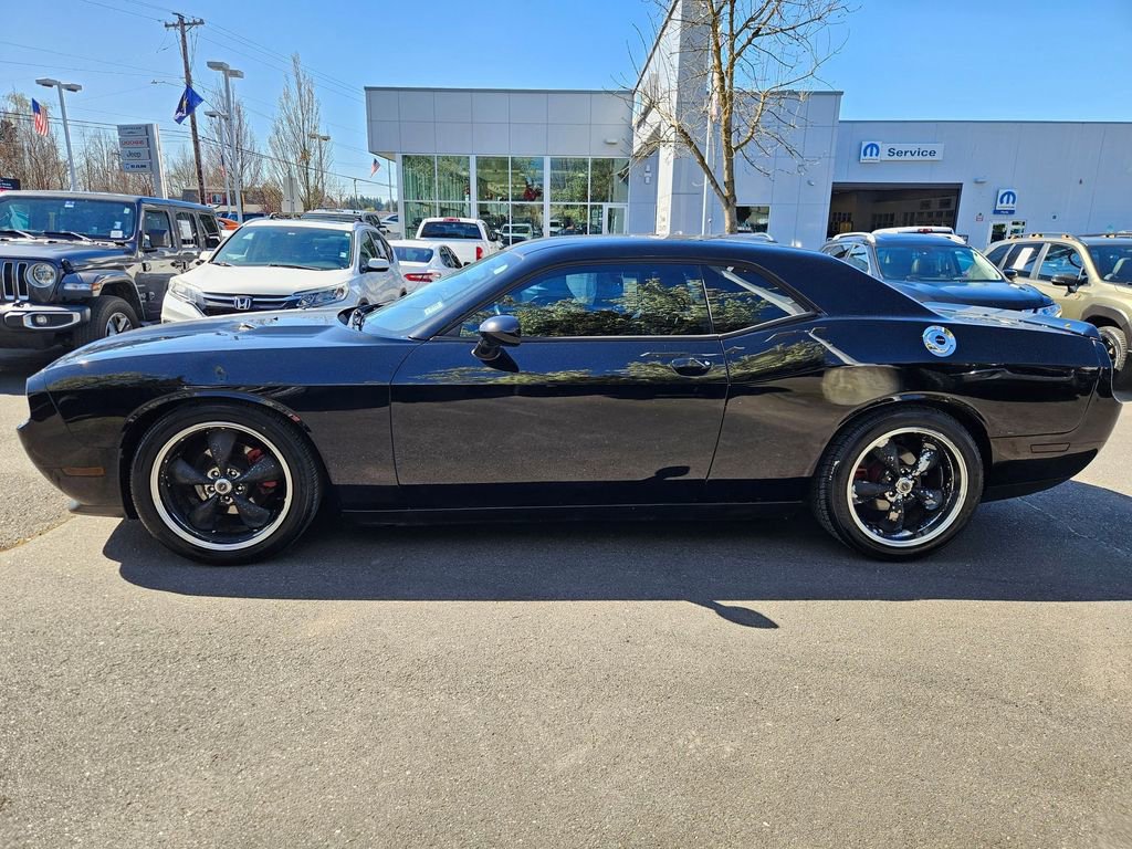Used 2012 Dodge Challenger SXT image 4