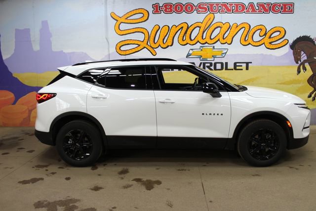 Used 2024 Chevrolet Blazer LT w/ Convenience Package AWD/4WD image 1