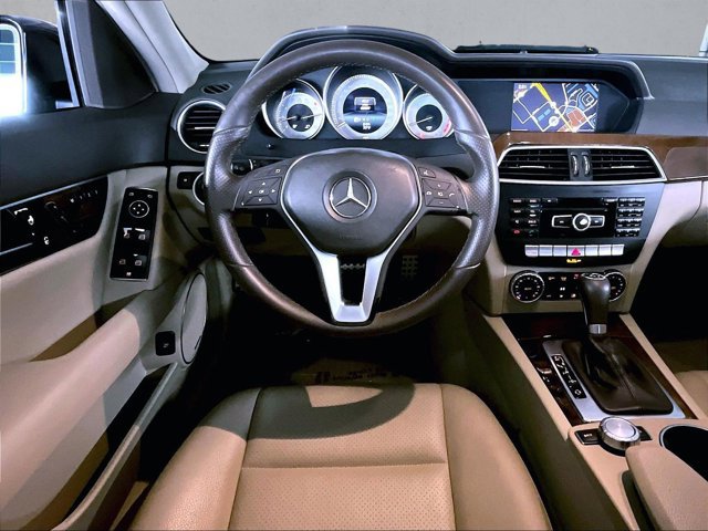 Used 2014 Mercedes-Benz C 250 Sedan image 7