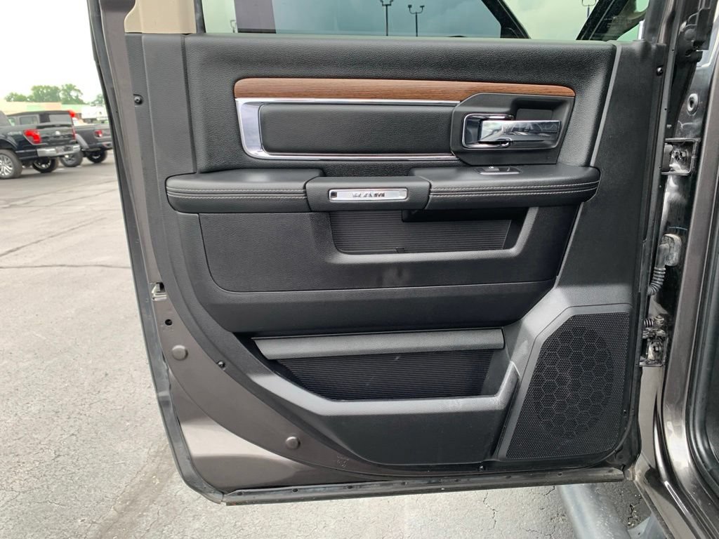 Used 2017 RAM 2500 Laramie w/ Sport Appearance Group AWD/4WD image 37