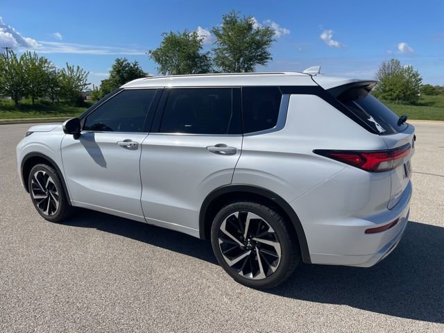 Used 2022 Mitsubishi Outlander SEL FWD image 4