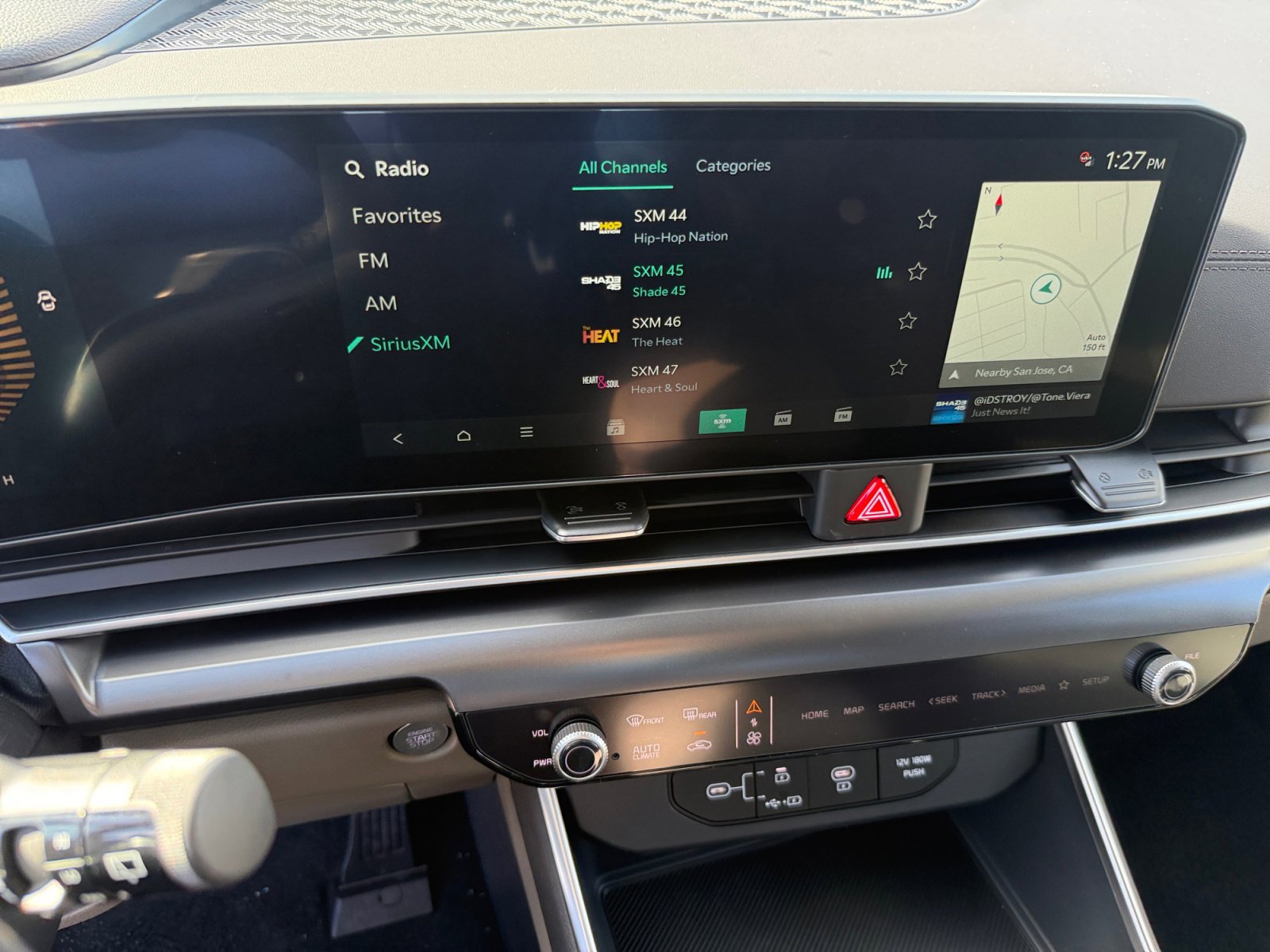 New 2026 Kia Carnival LXS image 12