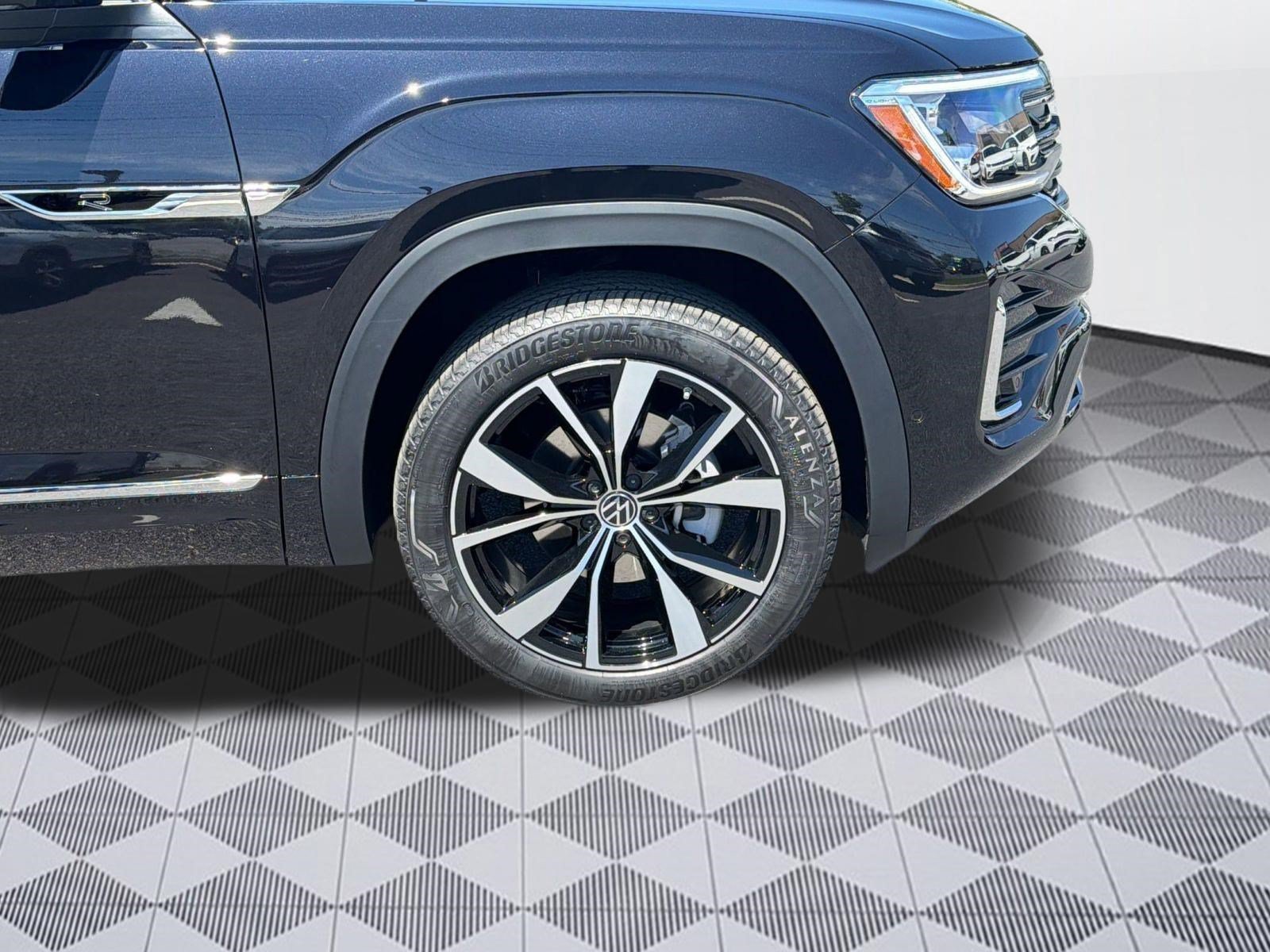 New 2026 Volkswagen Atlas SEL Premium R-Line AWD/4WD image 11