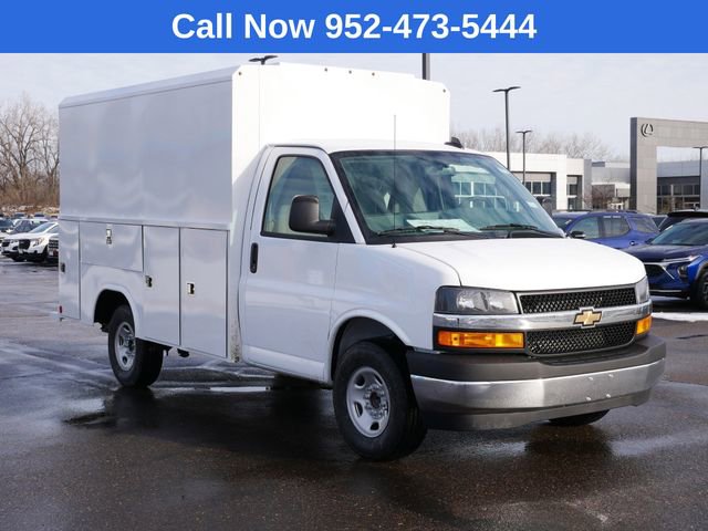 New 2026 Chevrolet Express 3500 w/ Power Convenience Package