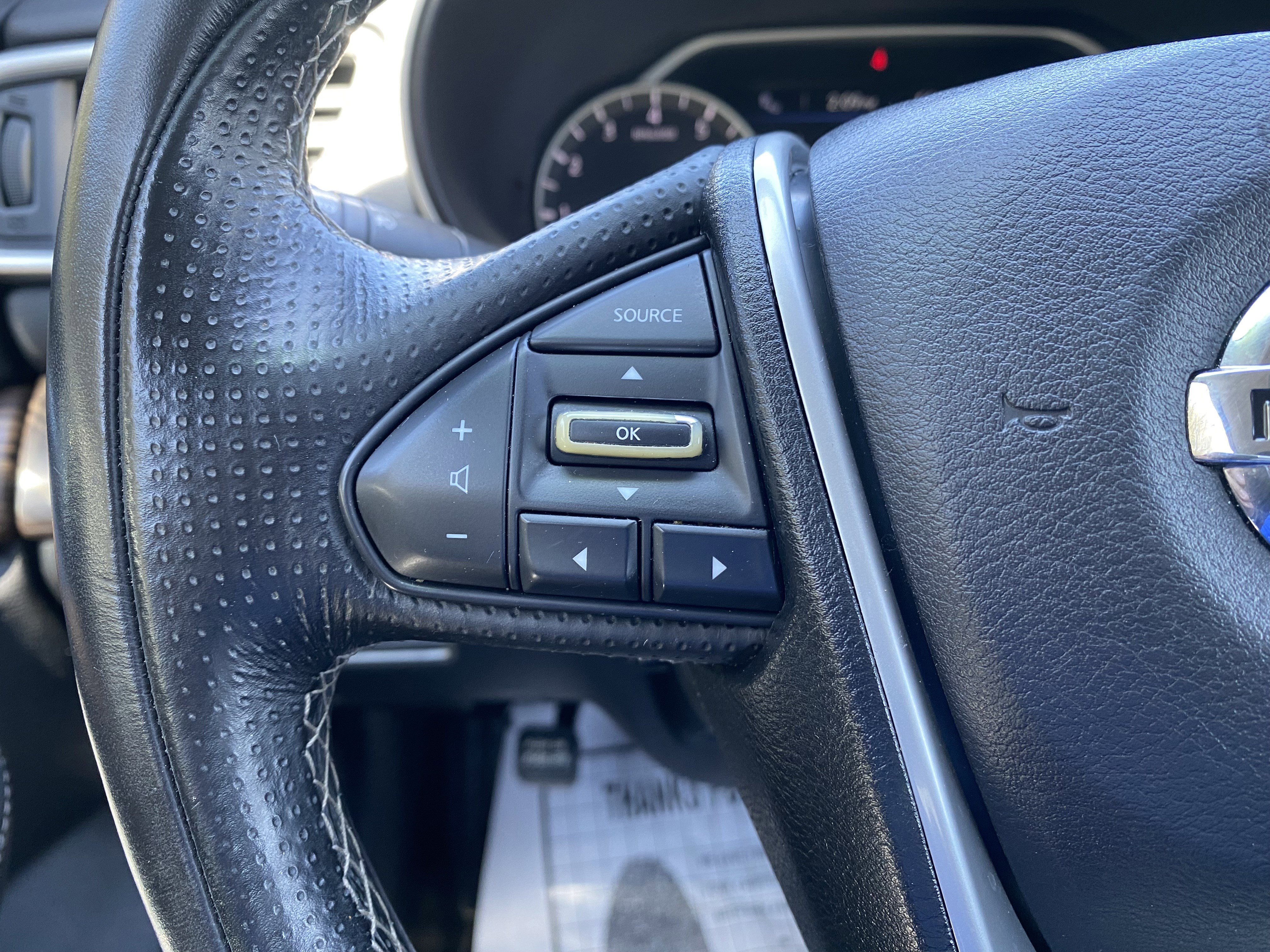 Used 2017 Nissan Maxima Platinum w/ Medallion Package image 18