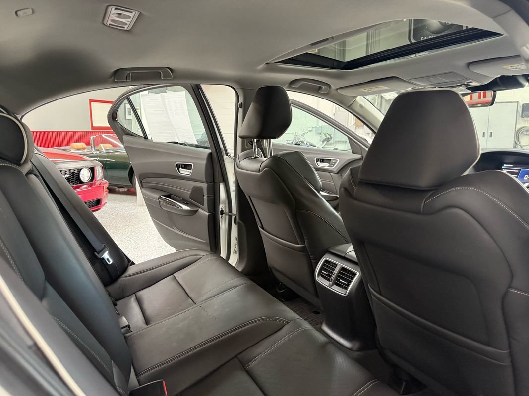 Used 2020 Acura TLX w/ Technology Package AWD/4WD image 19