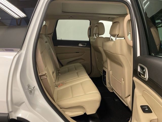 Used 2021 Jeep Grand Cherokee Limited w/ Luxury Group II AWD/4WD image 31