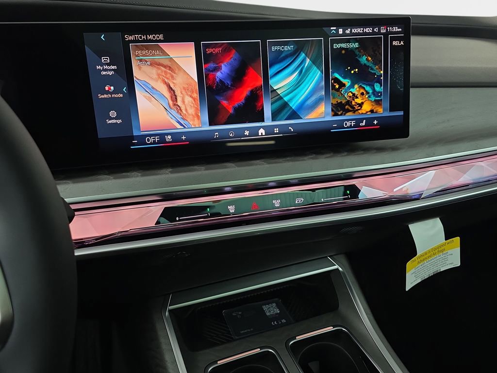 New 2026 BMW 740i xDrive w/ Executive Package image 20