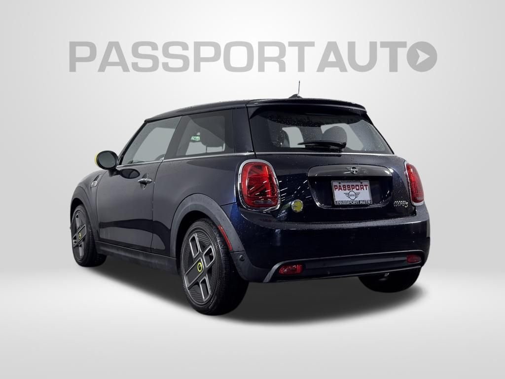 Used 2021 MINI Cooper SE w/ 8.8" Touchscreen Nav Package FWD image 5