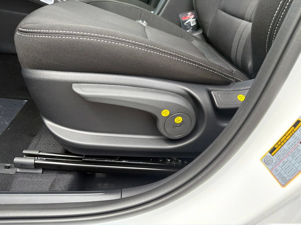 New 2026 Hyundai Venue SEL FWD image 14