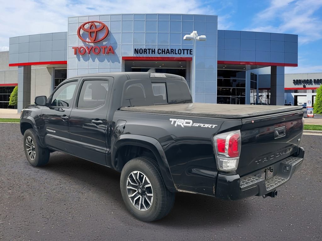 Used 2022 Toyota Tacoma TRD Sport image 8