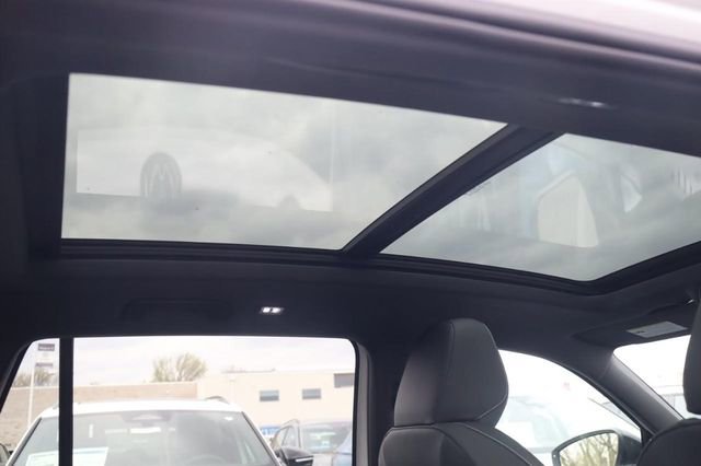 New 2026 Volkswagen Tiguan SE R-Line image 20