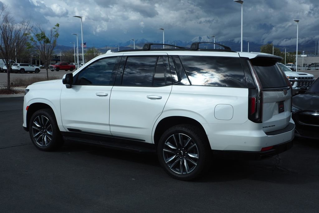 Used 2023 Cadillac Escalade Sport Platinum AWD/4WD image 3