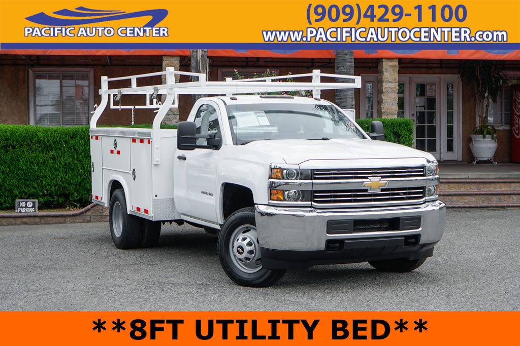 Used 2018 Chevrolet Silverado 3500 W/T RWD image 1