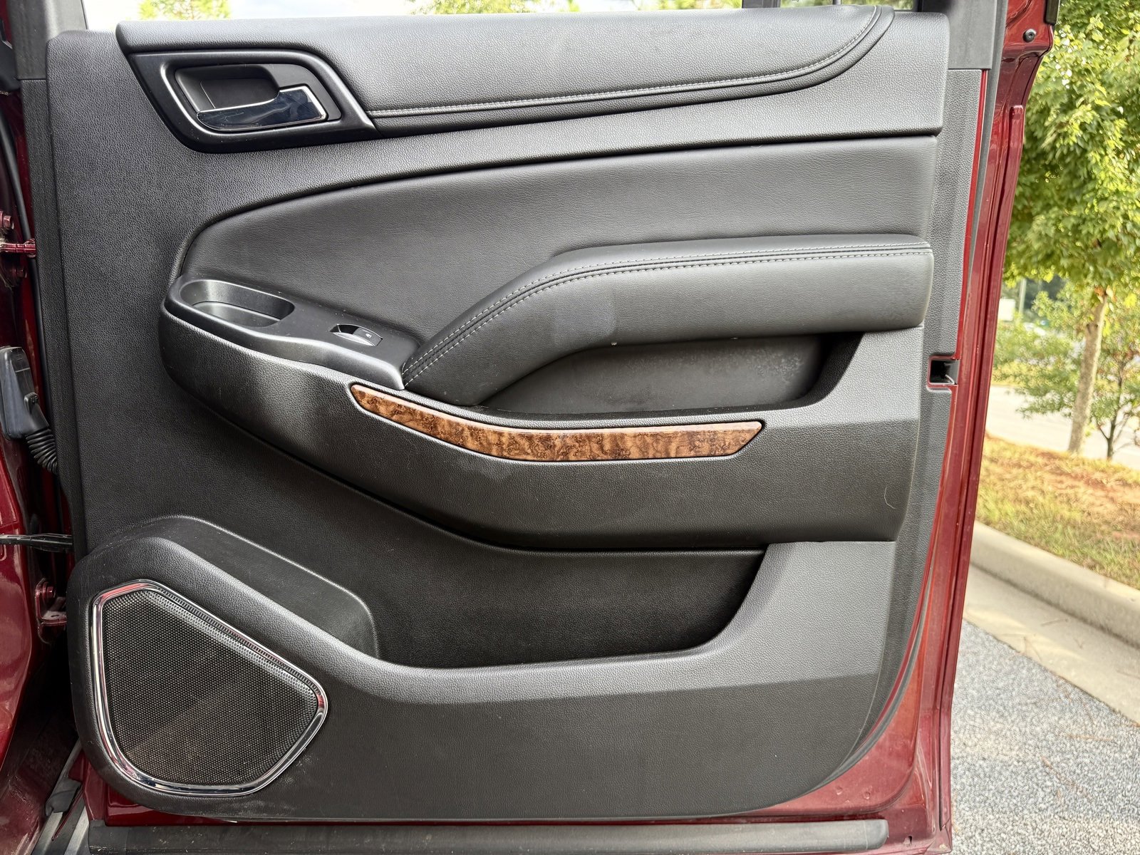 Used 2017 Chevrolet Suburban Premier image 47