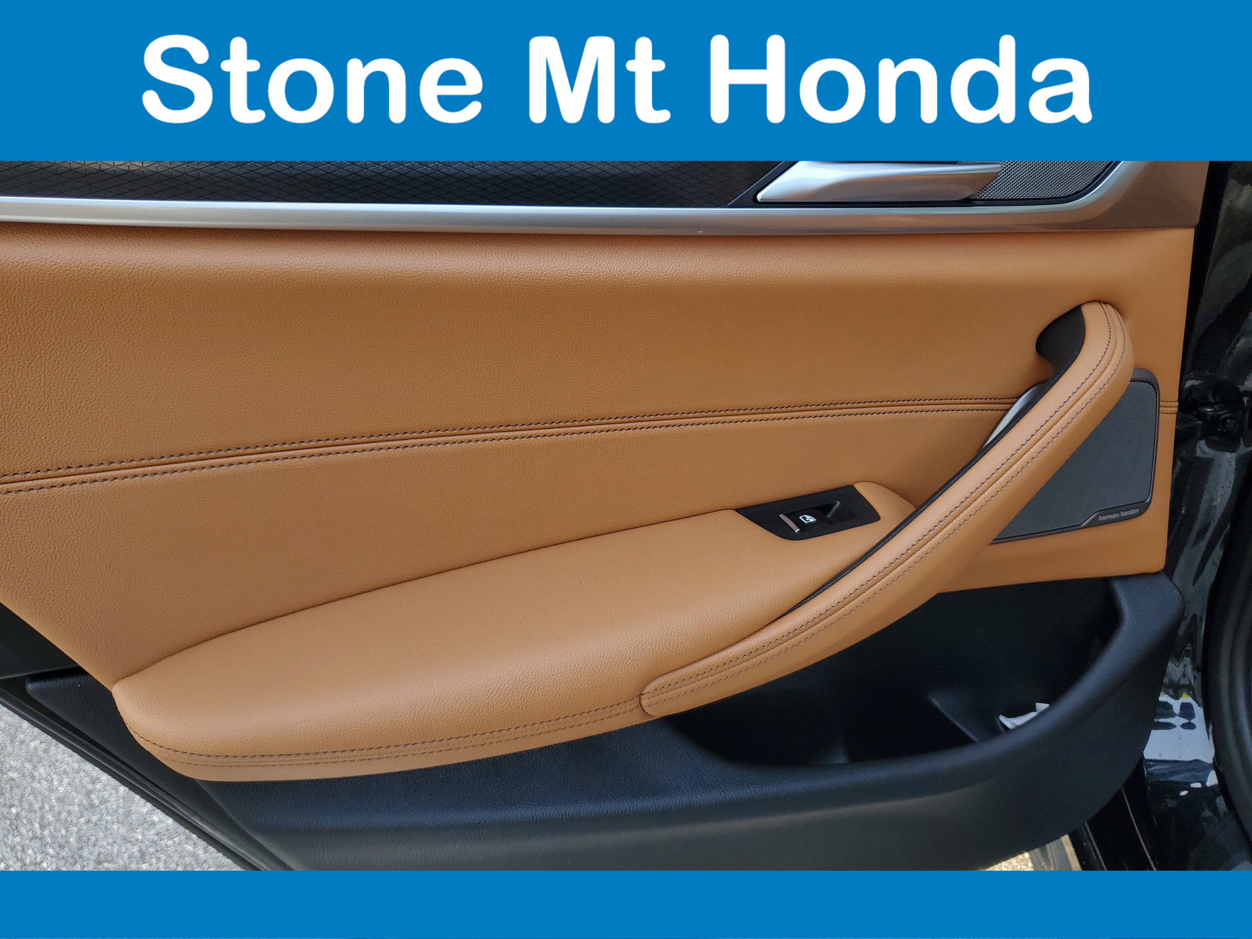 Used 2022 BMW 540i w/ M Sport Package image 10