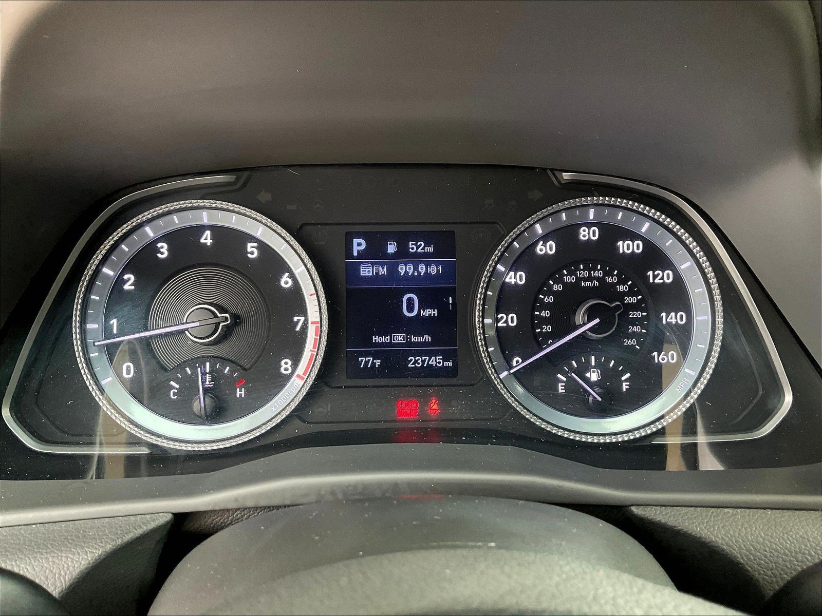 Used 2023 Hyundai Sonata SE w/ Cargo Package FWD image 12