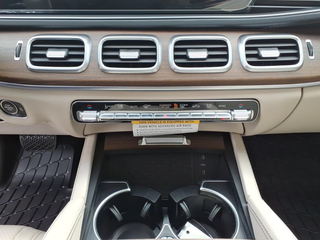 New 2026 Mercedes-Benz GLS 450 4MATIC image 23