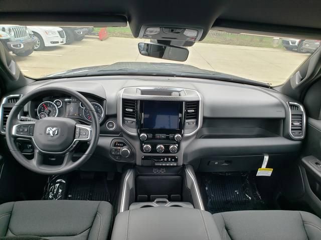 New 2026 RAM 1500 Big Horn AWD/4WD image 8