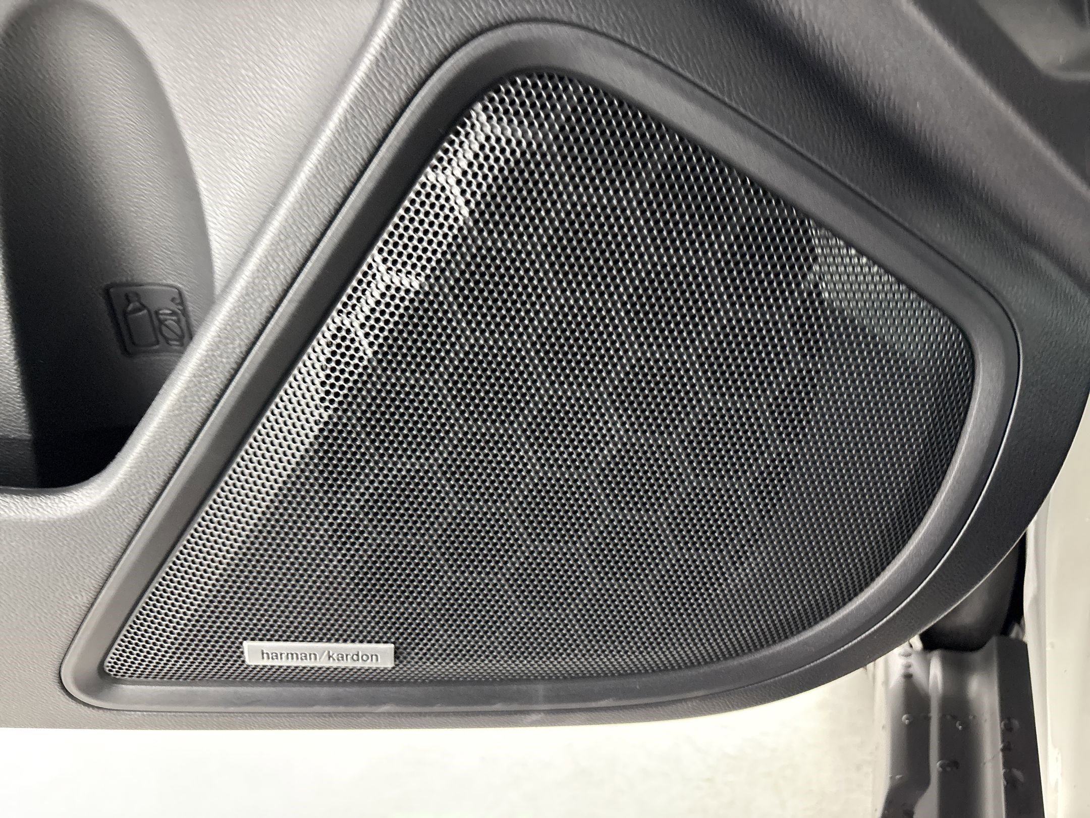 Used 2025 Subaru Outback Wilderness w/ Wilderness Package AWD/4WD image 23