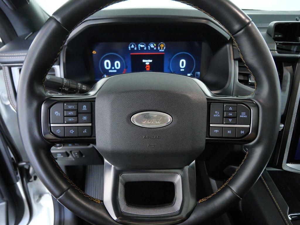 Used 2023 Ford Expedition Platinum AWD/4WD image 16