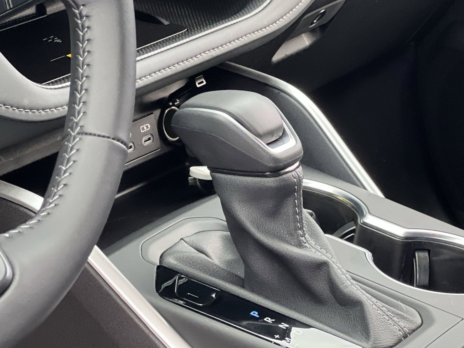 Used 2024 Toyota Highlander XLE image 20