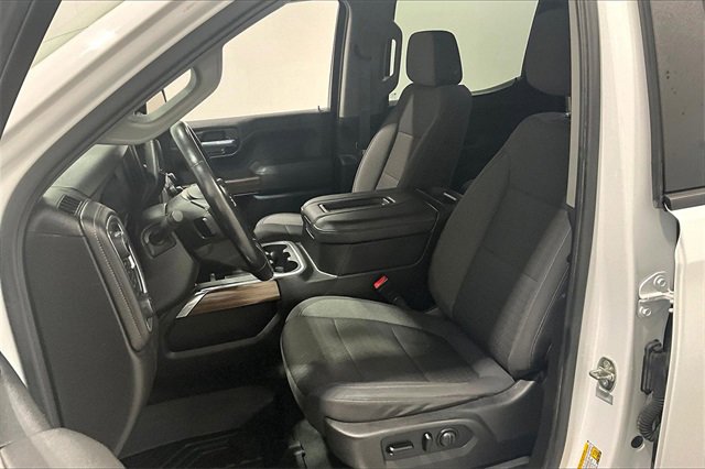 Used 2021 Chevrolet Silverado 1500 LT Trail Boss w/ Bed Protection Package image 23