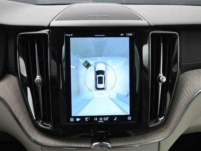Used 2022 Volvo XC60 B6 Inscription w/ Advanced Package image 22