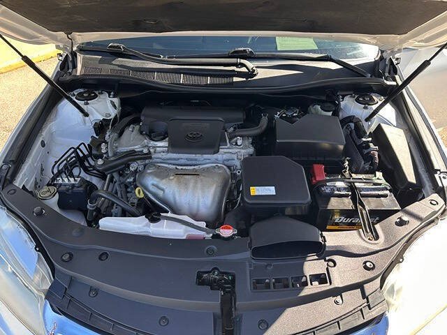 Used 2016 Toyota Camry XLE FWD image 21