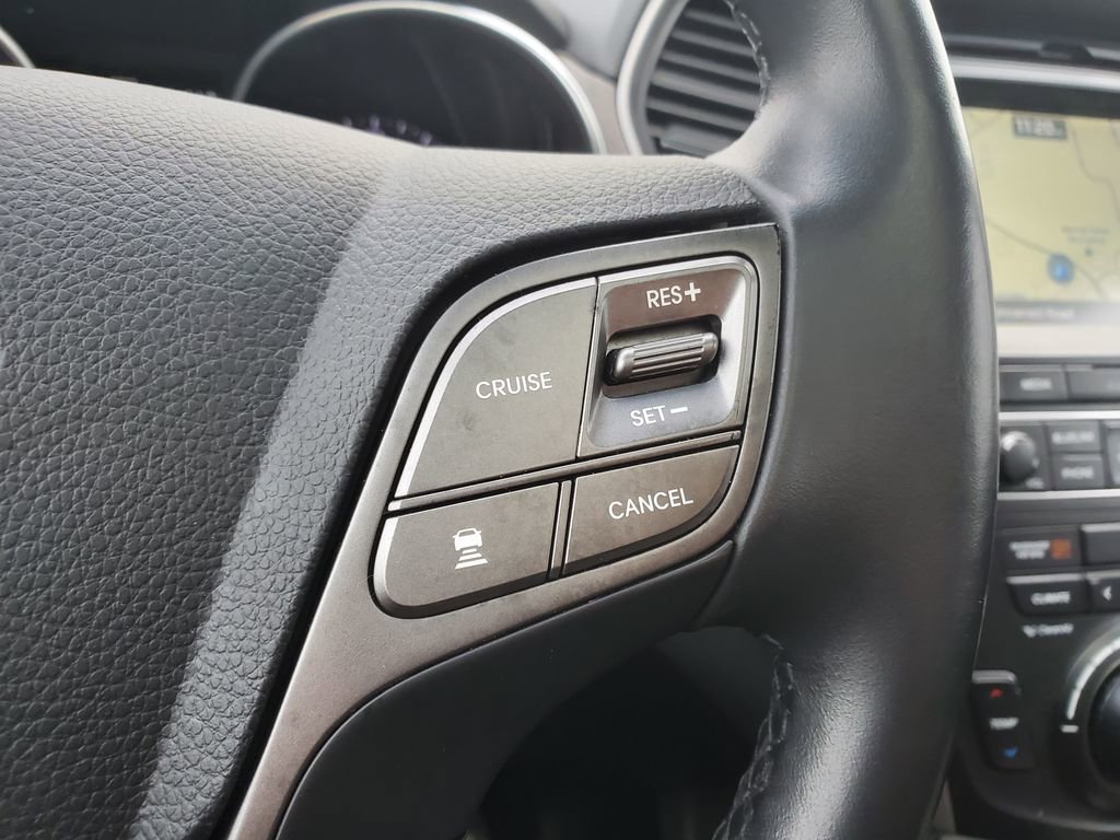 Used 2017 Hyundai Santa Fe SE w/ SE Ultimate Tech Package 03 image 19