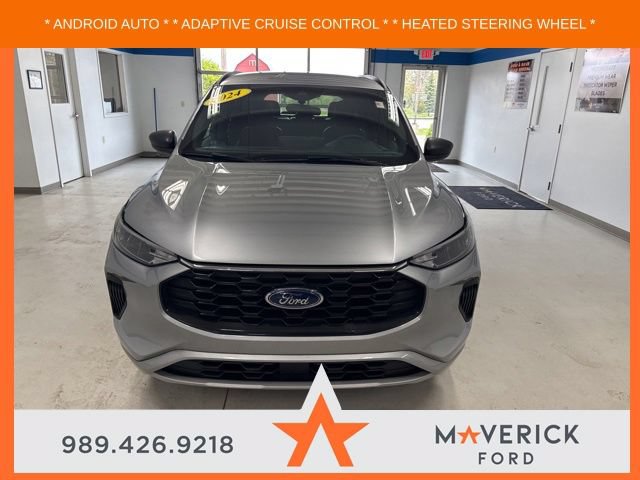 Used 2024 Ford Escape ST-Line w/ Tech Pack #1 AWD/4WD image 2