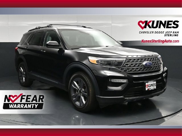 Used 2023 Ford Explorer XLT w/ XLT Sport Appearance Package