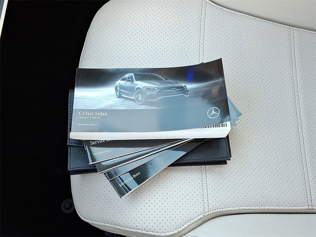 Used 2023 Mercedes-Benz C 300 4MATIC Sedan image 27