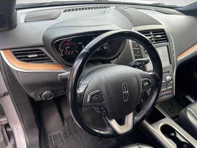 Used 2018 Lincoln MKC Reserve image 9