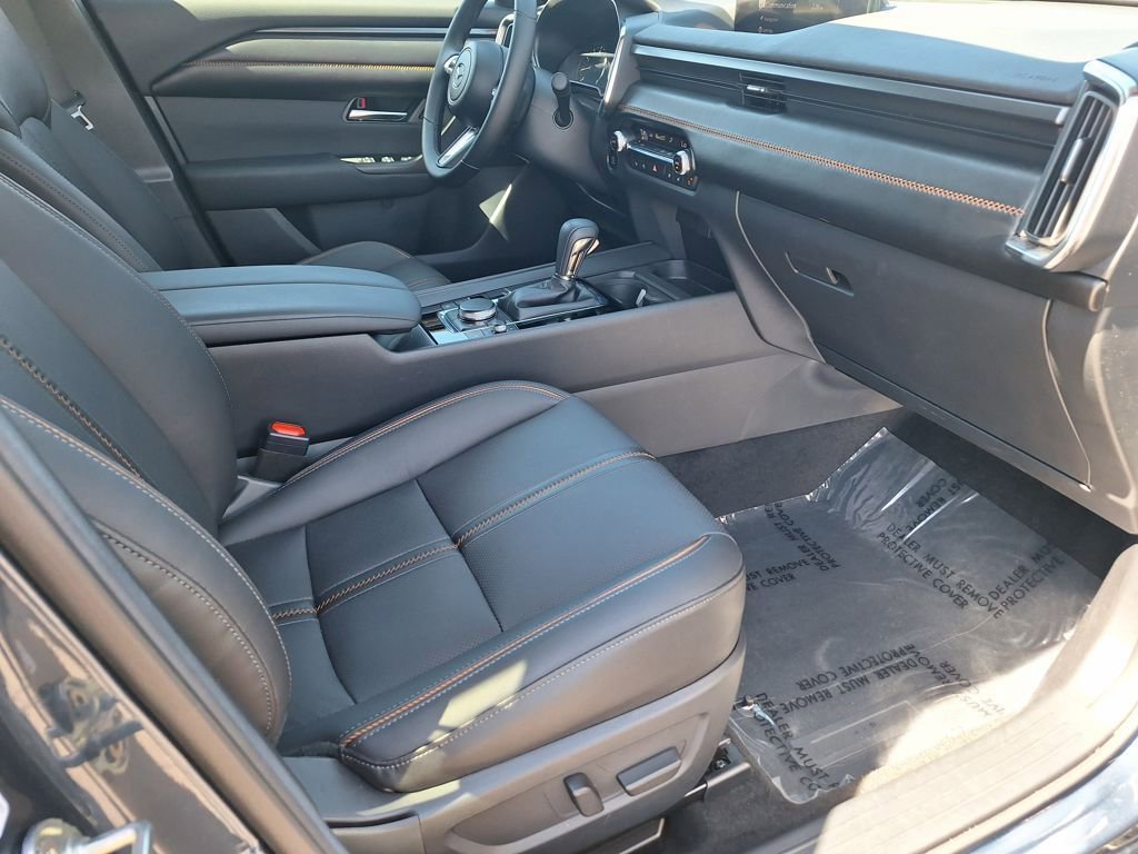 Used 2025 MAZDA CX-50 AWD 2.5 S w/ Weather Package image 27