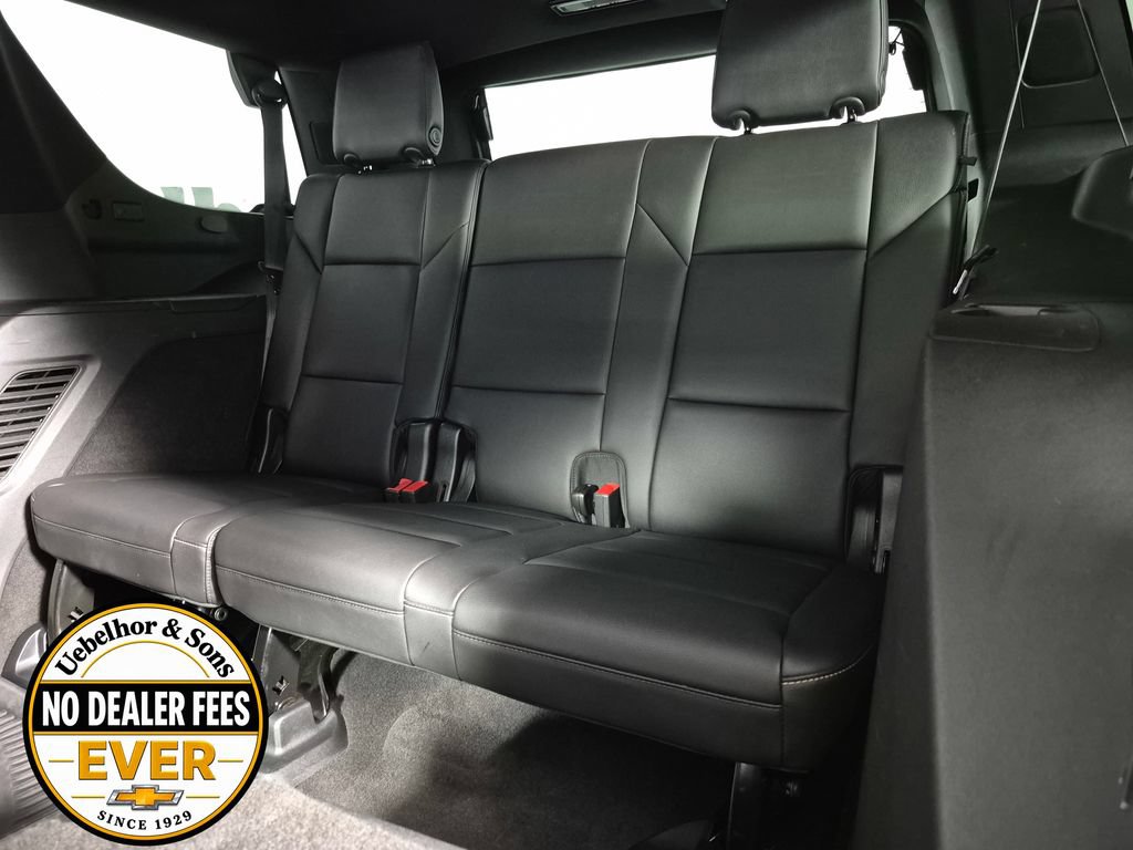 Certified 2023 Cadillac Escalade Luxury w/ LPO, Floor Liner Package AWD/4WD image 29