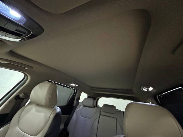 Used 2021 Hyundai Santa Fe Limited image 54