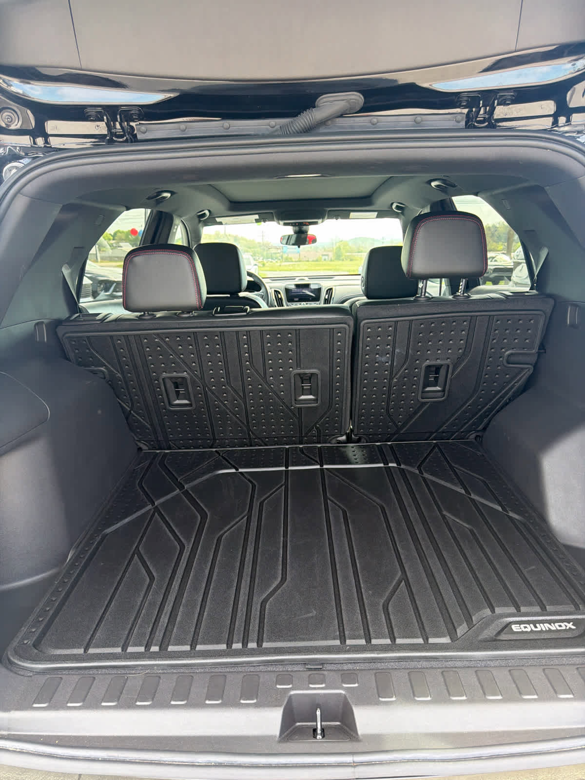 Used 2024 Chevrolet Equinox RS w/ RS Leather Package AWD/4WD image 9