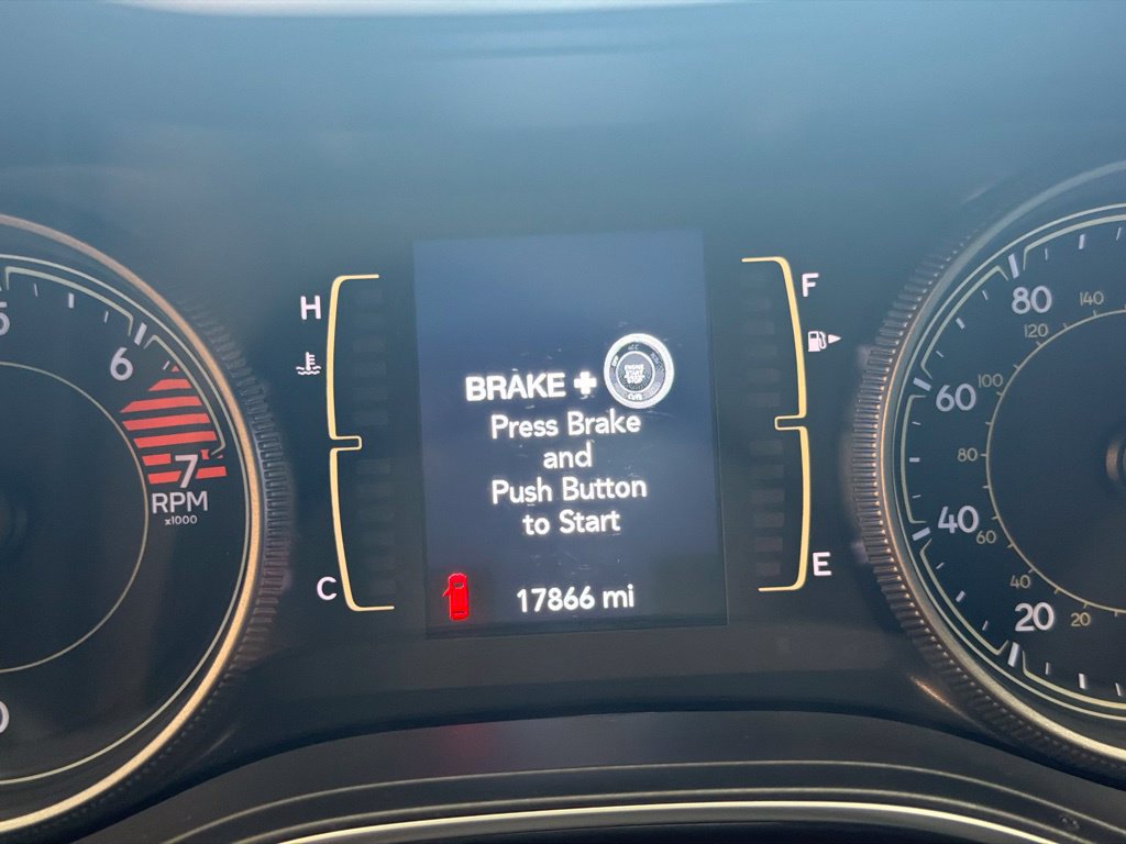 Used 2020 Jeep Cherokee Latitude Plus FWD image 20