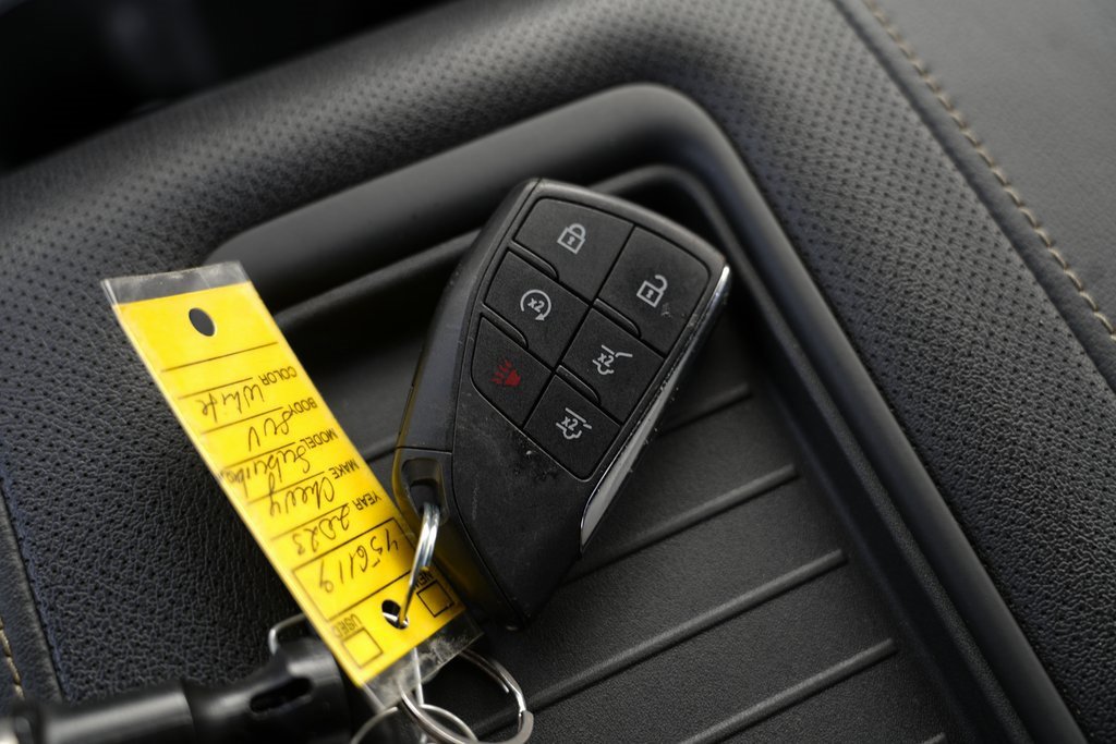 Used 2023 Chevrolet Suburban Premier image 66