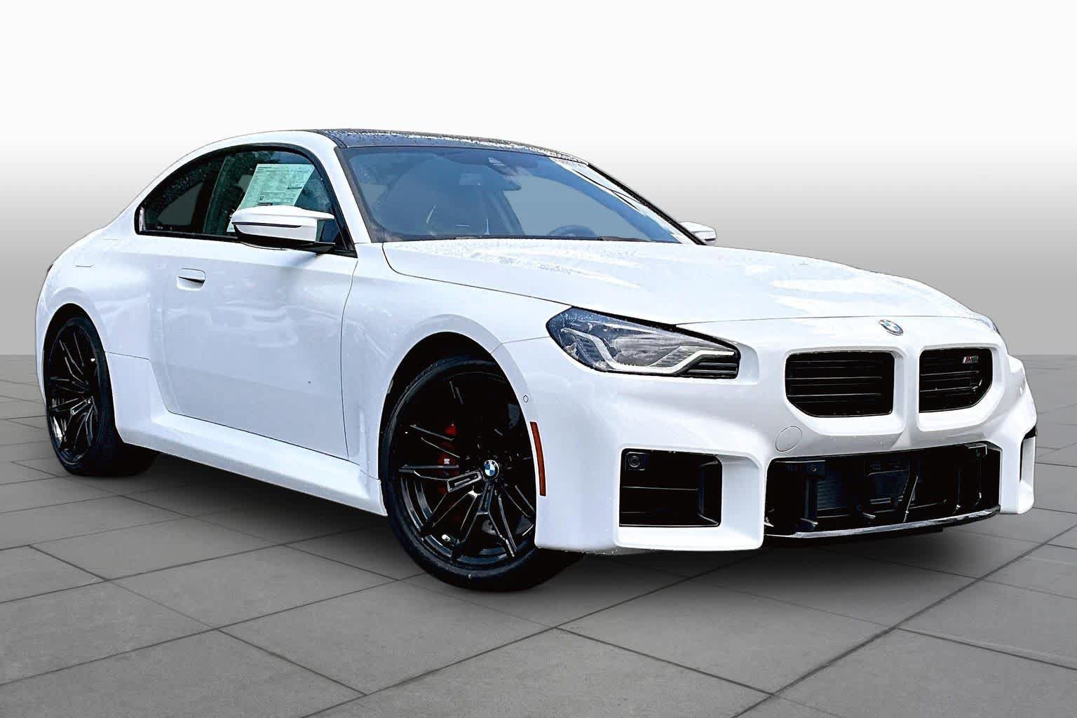 New 2026 BMW M2 w/ Lighting Package RWD image 2