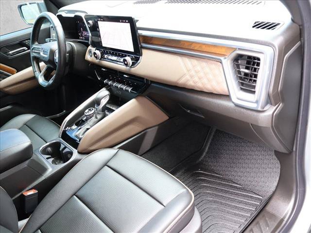 Used 2025 GMC Canyon Denali AWD/4WD image 28