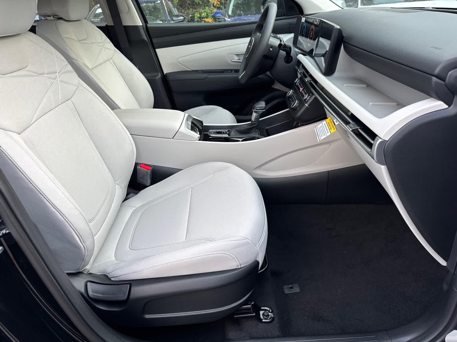 New 2026 Hyundai Tucson SE FWD image 11