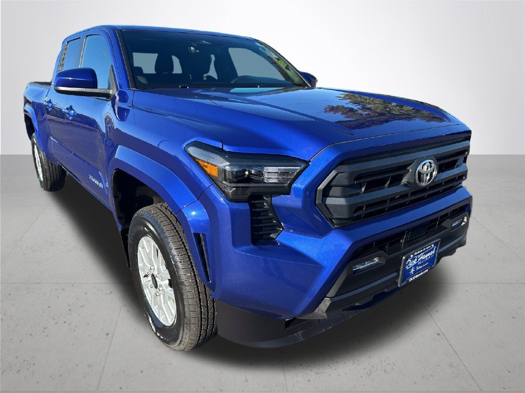 Certified 2024 Toyota Tacoma SR5 AWD/4WD image 6