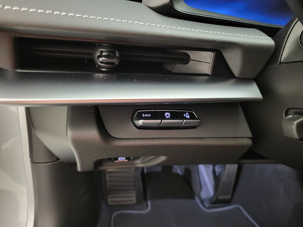 New 2026 Chevrolet Corvette Stingray Preferred Cpe w/ Z51 Performance Package image 4