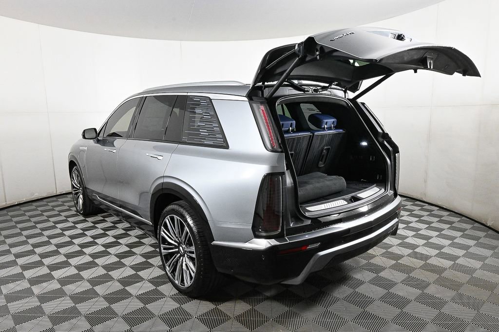 New 2026 Cadillac Vistiq Premium Luxury w/ LPO, Floor Liner Package image 34