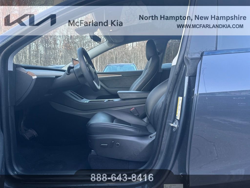 Used 2023 Tesla Model Y Long Range image 10