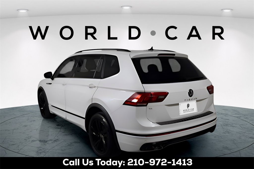 Used 2023 Volkswagen Tiguan SE R-Line image 5
