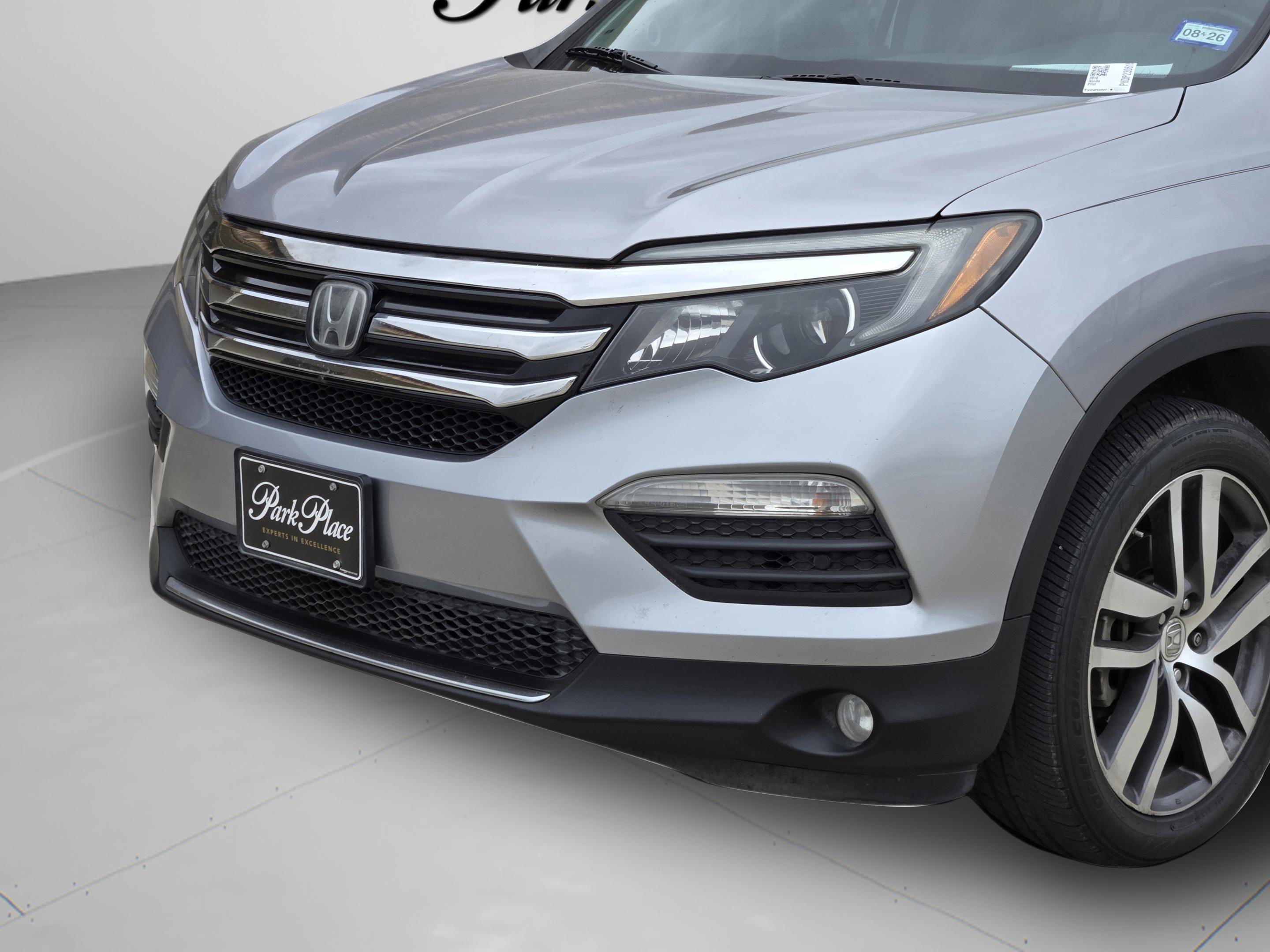 Used 2016 Honda Pilot Elite image 40