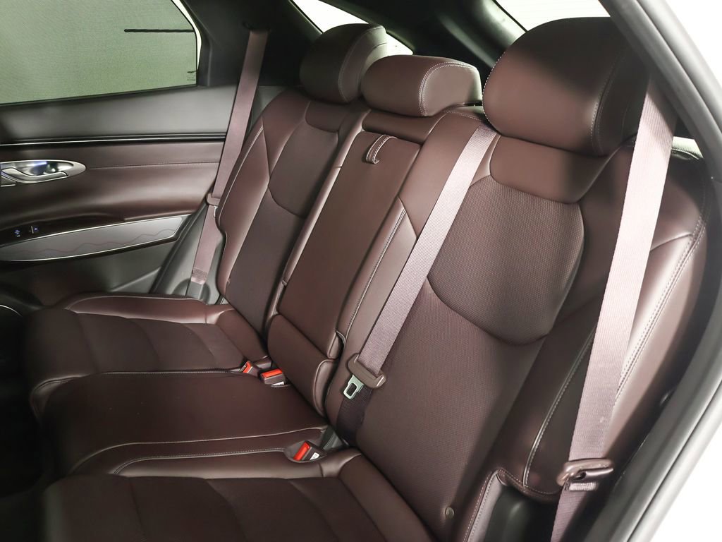 Used 2023 Genesis GV70 2.5T Advanced w/ Advanced Package image 33